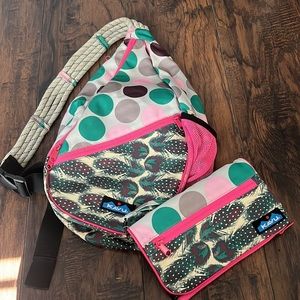 kavu bag with wallet